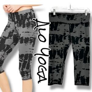 Alo Yoga Airbrush Capri Leggings Tie Dye Black Gray Slimming Womens Size Small